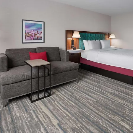 Hampton Inn Cleveland-Airport/Tiedeman Road Brooklyn Exterior foto
