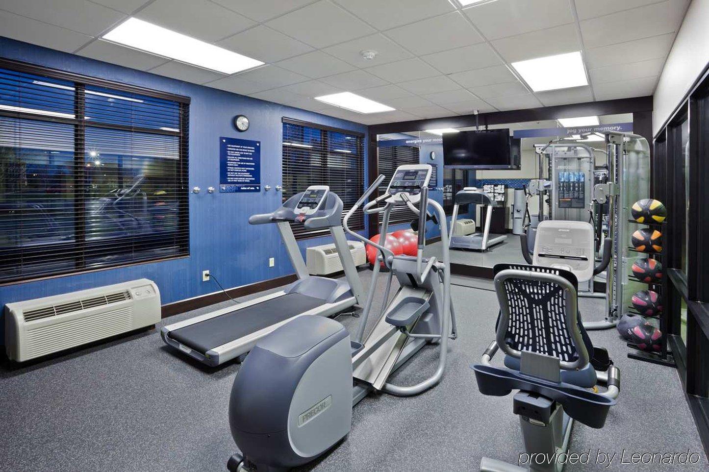 Hotel Hampton Cleveland-airport/tiedeman Road 3*