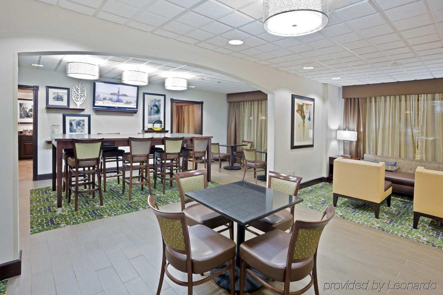 Hampton Cleveland-airport/tiedeman Road 3*