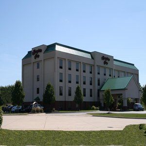 Hampton Cleveland-airport/tiedeman Road Hotel 3*